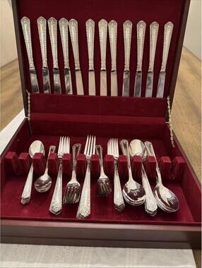 Fairmont Silver Juliana Flatware Set Service for 12 w Chest - Rose Scroll Edge
